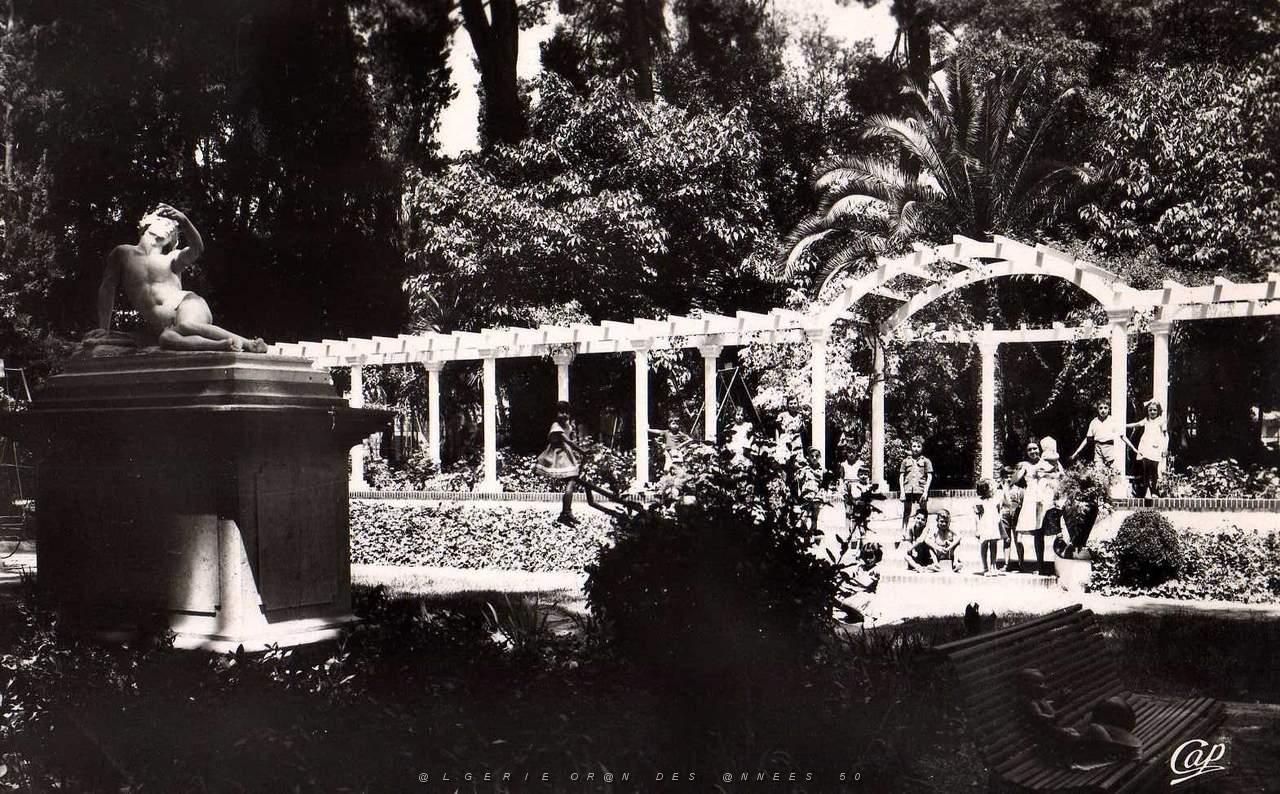 Sidi bel abbes 405- Monneret.JPG